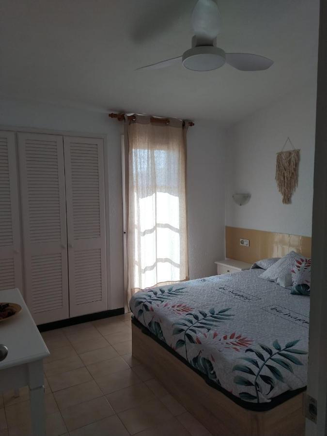 Apartamento Con Piscina Y Terraza En Ciudadela De Menorca 칼라엔블레인즈 외부 사진