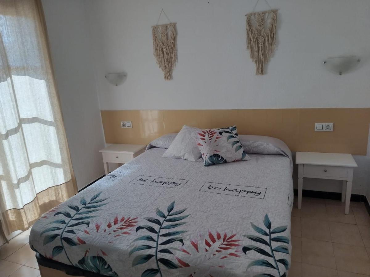 Apartamento Con Piscina Y Terraza En Ciudadela De Menorca 칼라엔블레인즈 외부 사진