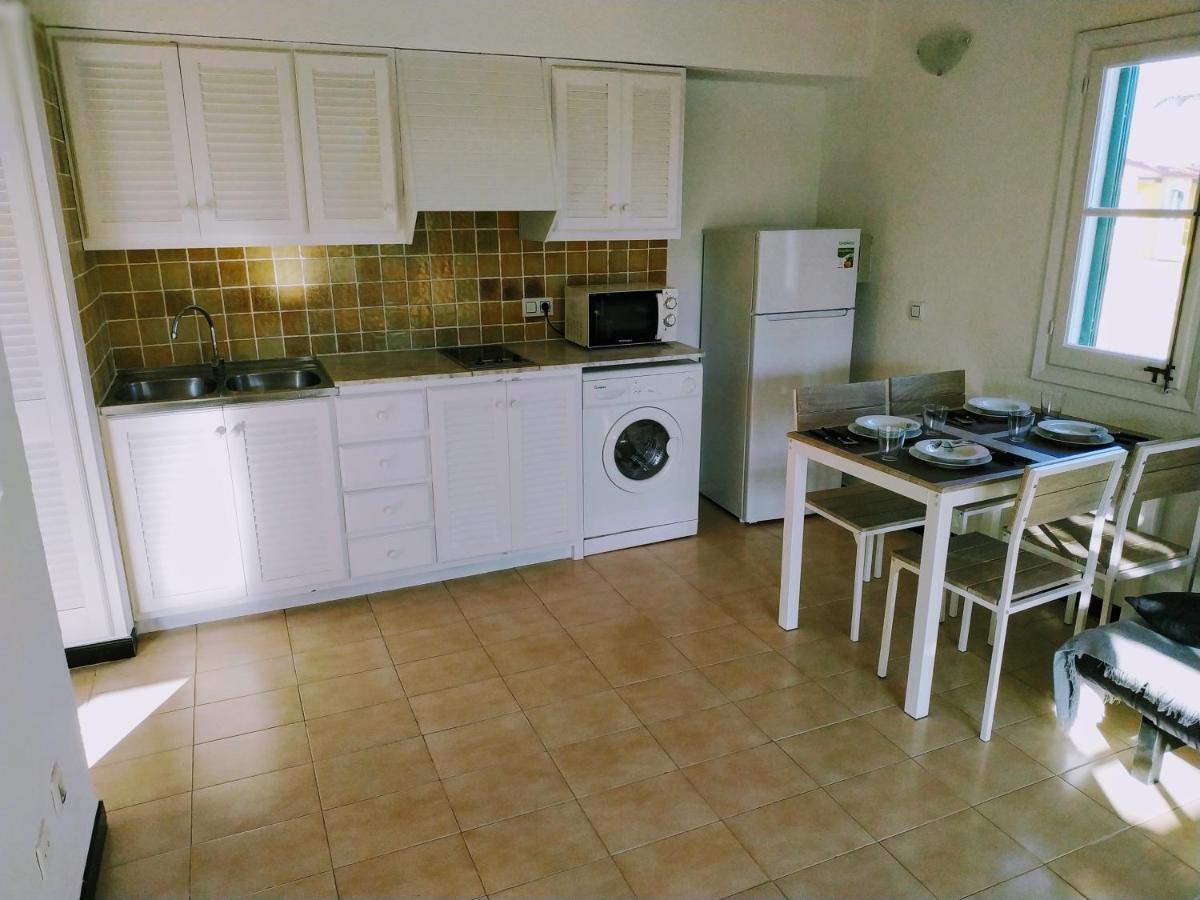 Apartamento Con Piscina Y Terraza En Ciudadela De Menorca 칼라엔블레인즈 외부 사진